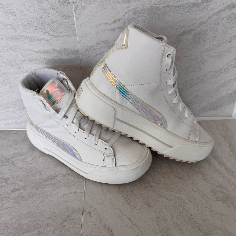 Puma Kaia Mid Irisistable 387109-01 Youth White Platform Sneakers Size US 4C